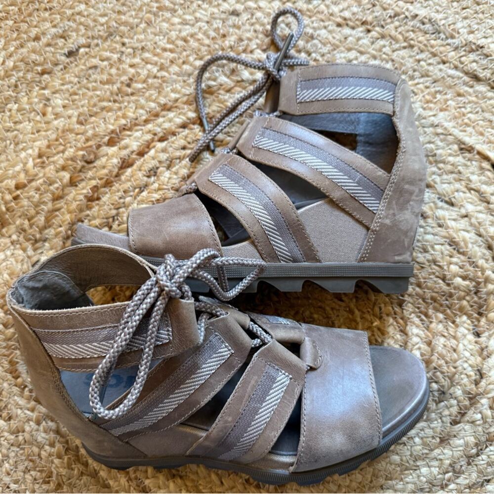 Sorel Women’s Sz 9 Joanie II Wedge Sandals Lace Up Gladiator Brown NL3272-240